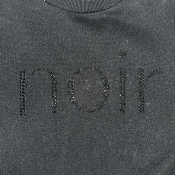 Black “noir” Banana Republic sweater - Picture 3 of 3